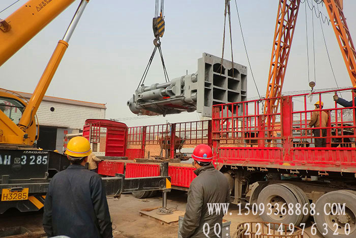 YMZA1200-36液壓磚機(jī)發(fā)貨現(xiàn)場(chǎng)